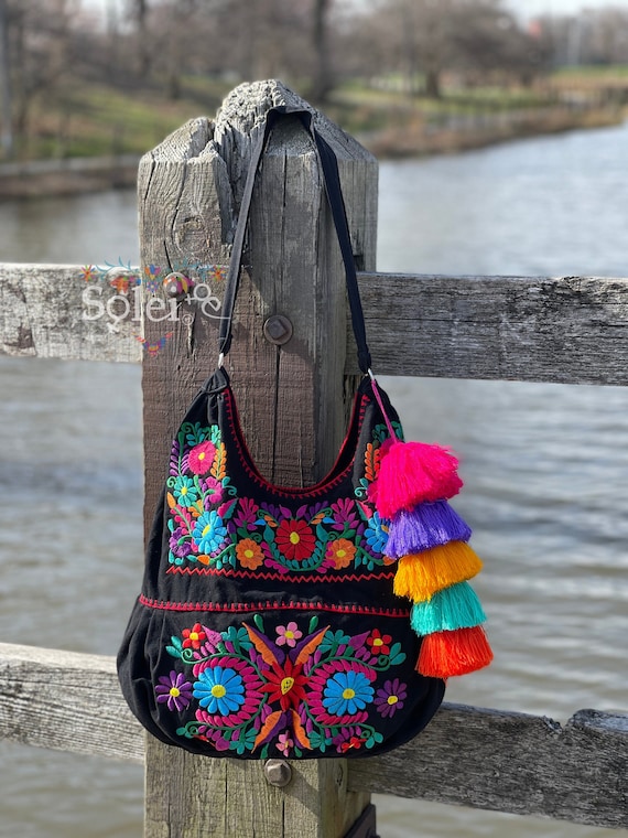 India Rajasthan crafts Khuri girls hands with embroidered purses Stock  Photo - Alamy