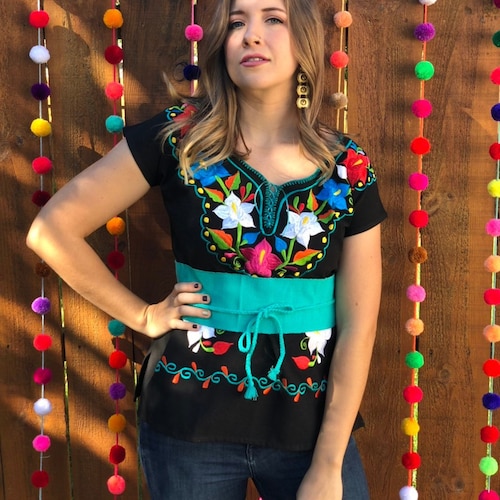 Mexican Kimona Blouse. Mexican Floral Embroidered Blouse. - Etsy