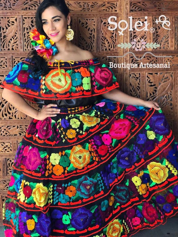 traditional mexican dress