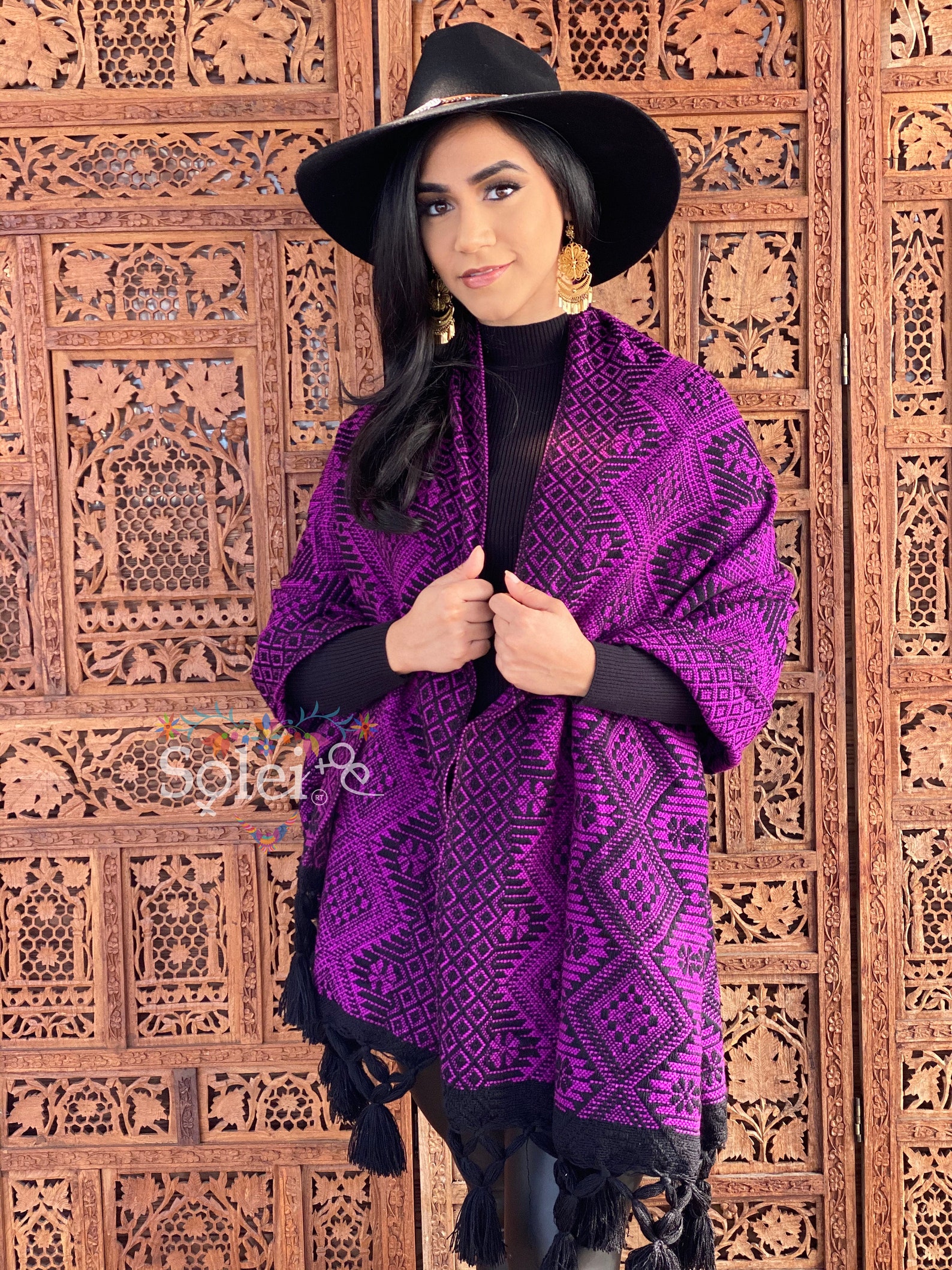 Mexican Shawl 85% Articela, 15% Polyester Wine 600228