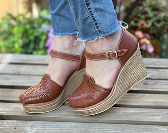 Mexican Leather Wedge Heels. All sizes Boho-Hippie Vintage. Mexican Artisanal Shoes.  Mexican Leather Heels. Leather Heels with Buckle.