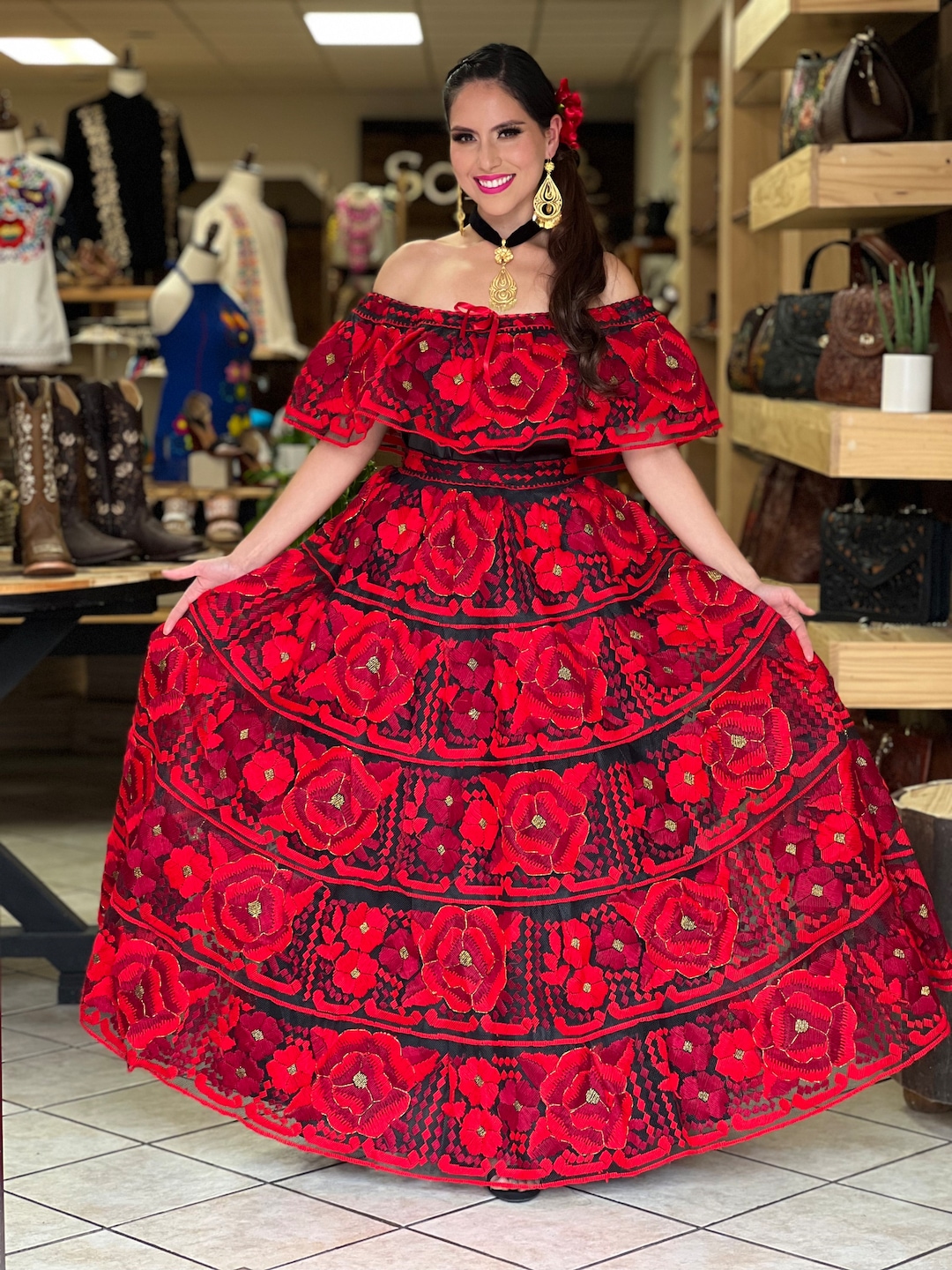 Traditional Mexican Chiapaneco Dress. Traditional Embroidered Dress