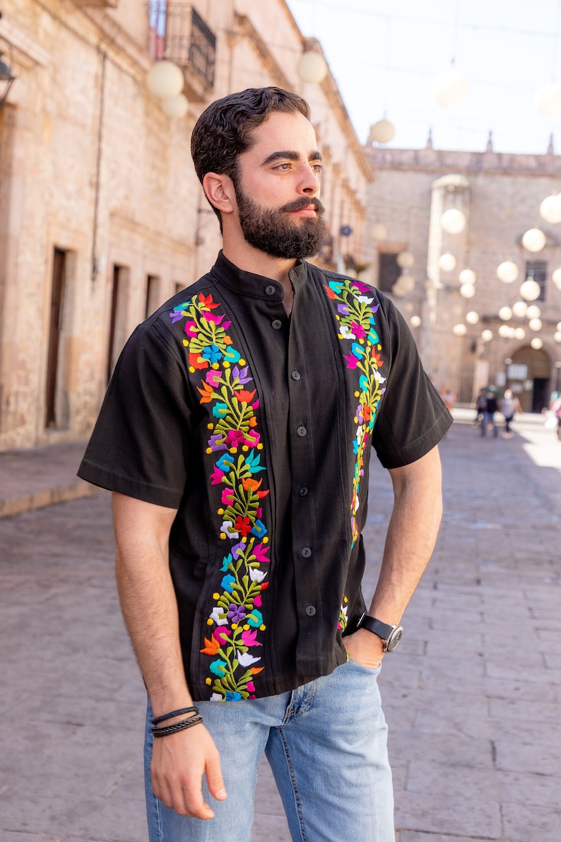 Mens Mexican Traditional Shirt. Floral Embroidered Guayabera - Etsy