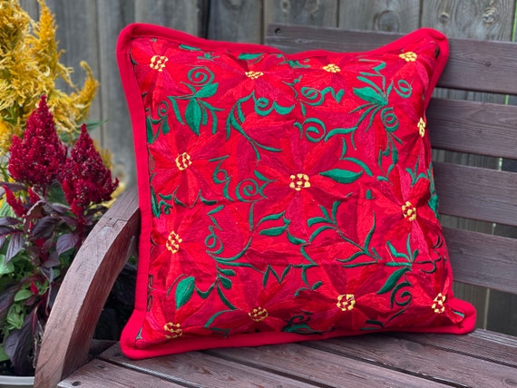 クッションカバー　冬　ポインセチア　赤　クリスマス　飾り　インテリア　おしゃれ Amazon.co.jp: クッションカバー 45x45cm 4枚セット クリスマス