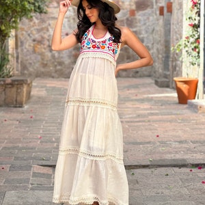 Mexican Floral Halter Dress. Hippie-Boho. Hand Embroidered Mexican Dress. Mexican Party Dress. Mexican Typical Dress. Ethnic Style.