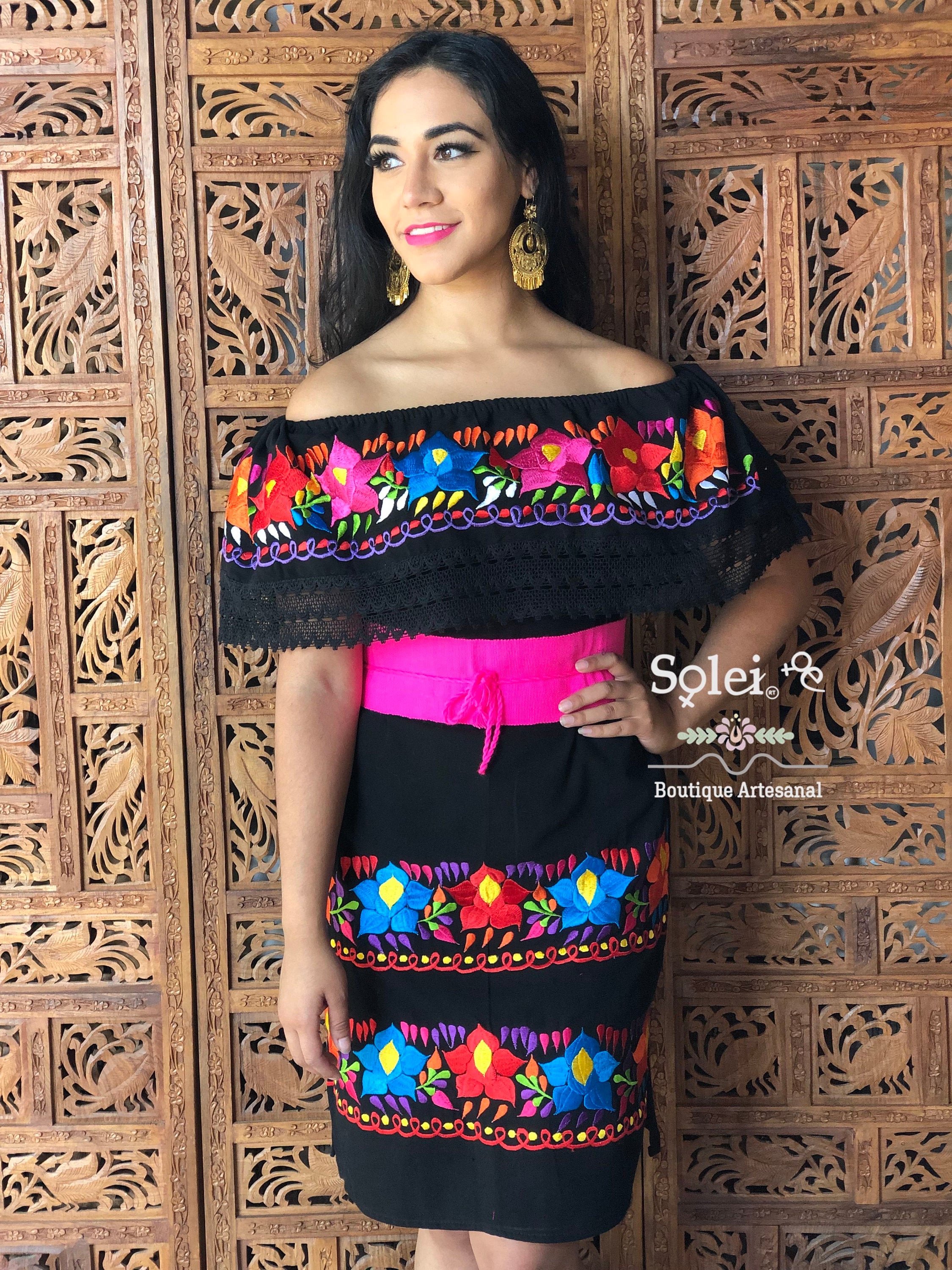 Vestido Floral Campesino. Vestido Negro Corto. Vestido - Etsy México