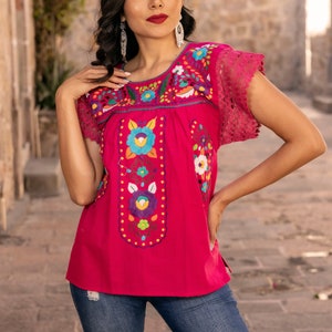 Hand Embroidered Mexican Blouse. Size S 3X. Mexican Floral Blouse. Artisanal Mexican Blouse. Hippie-Boho Top. Rojo