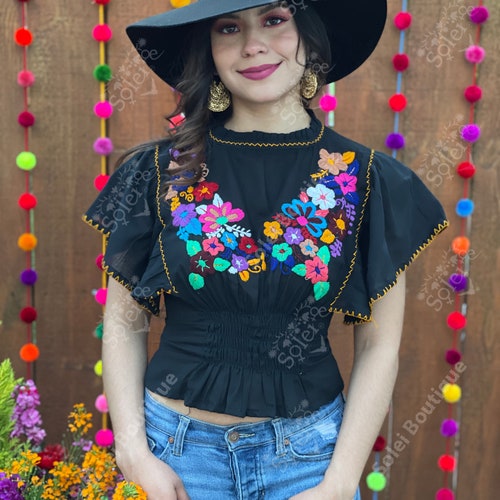 Floral Embroidered Butterfly Sleeve Top. Mexican Embroidered - Etsy