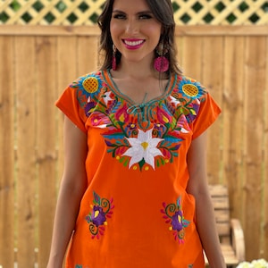 Mexican Embroidered Flower Blouse. Mexican Huipil. Frida Kahlo Top ...