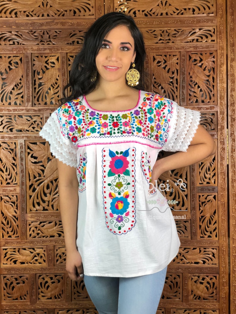 Hand Embroidered Mexican Blouse. Frida khalo. Hippie-Boho Top. | Etsy