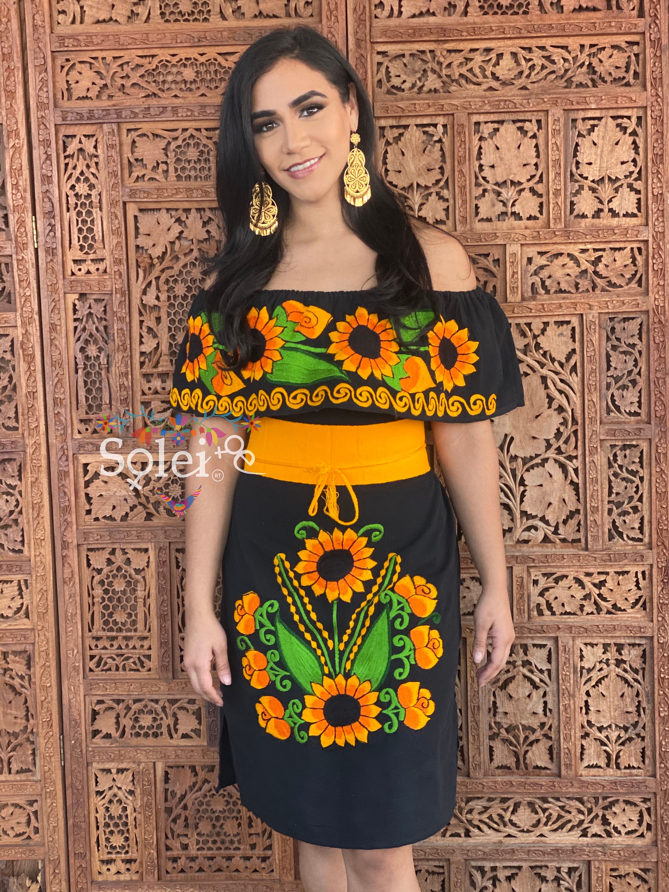 Vestido Campesino Girasol. Vestido Mexicano Bordado Floral. - Etsy España Vestido Campesino Girasol. Vestido Mexicano Bordado Floral. - Etsy España
