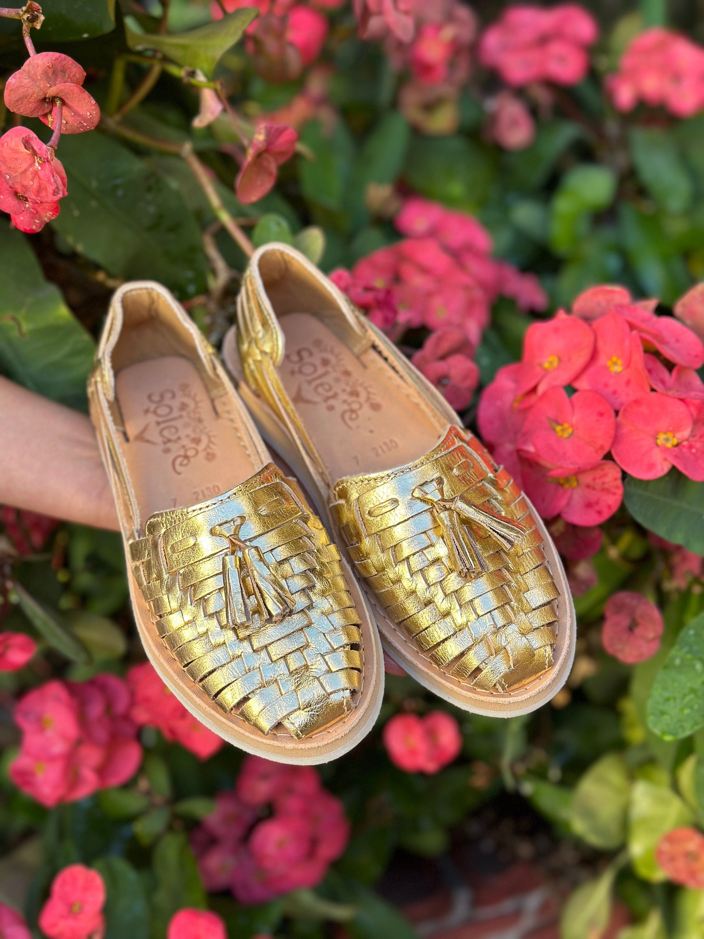 Rose gold top mexican huaraches
