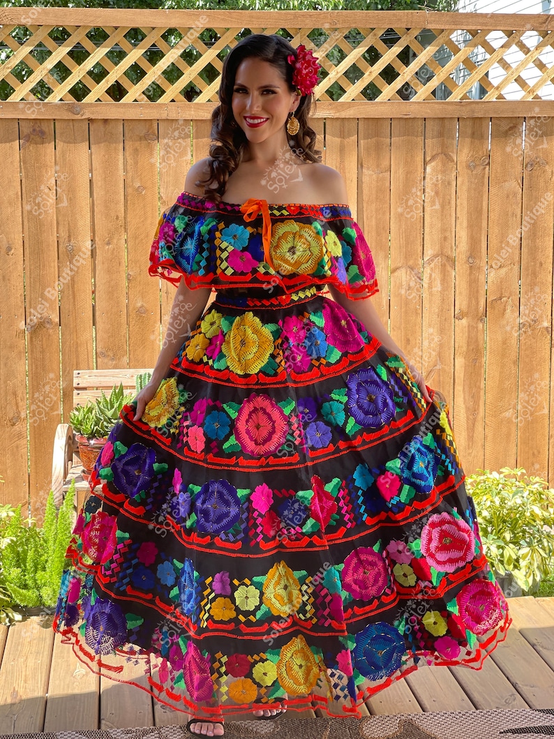 Mommy and Me Mexican Chiapaneco Dress. Floral Embroidered. - Etsy