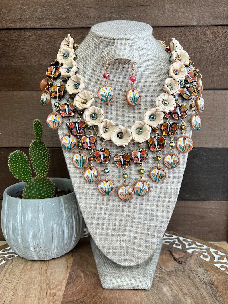mexican-artisanal-palm-leaf-jewelry-set-flower-necklace-earrings