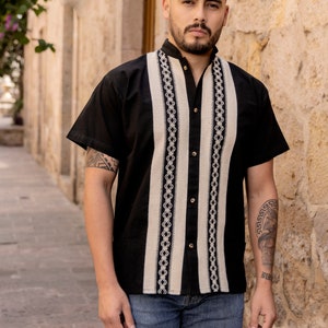 Mens Mexican Traditional Shirt. Ethnic Embroidered Guayabera for Men. Formal Button Up Shirt. Traditional Style. Mexican Fiesta. Wedding.