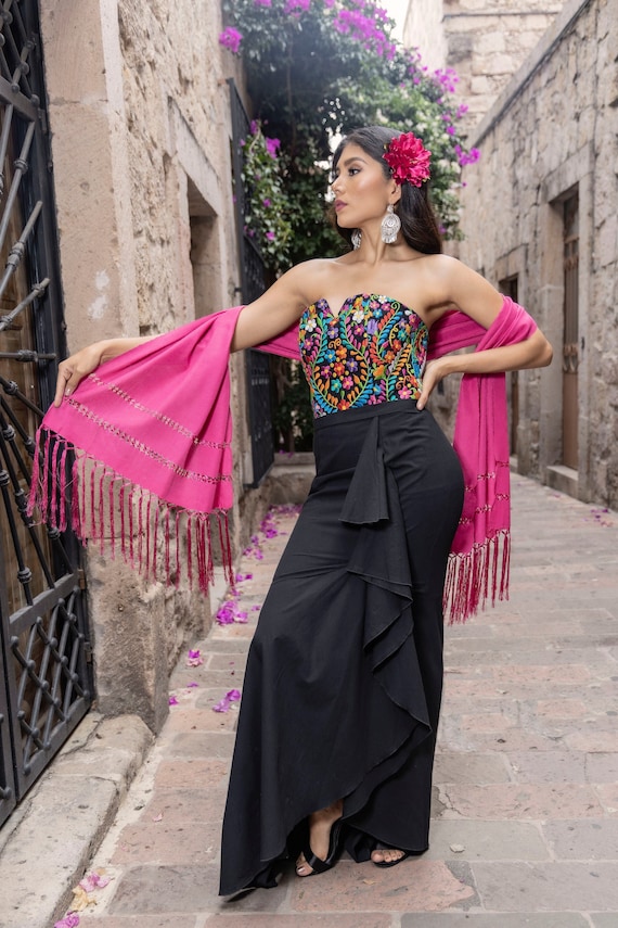 Black rebozo 2025