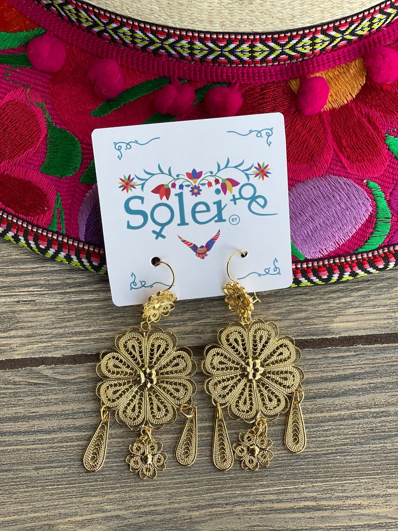 Mexicans Filigree Earrings. Gold Plated Filigree. Frida Khalo Earrings. Womens Flower Earrings. Dangle Earrings. Traditional Earrings. zdjęcie 2