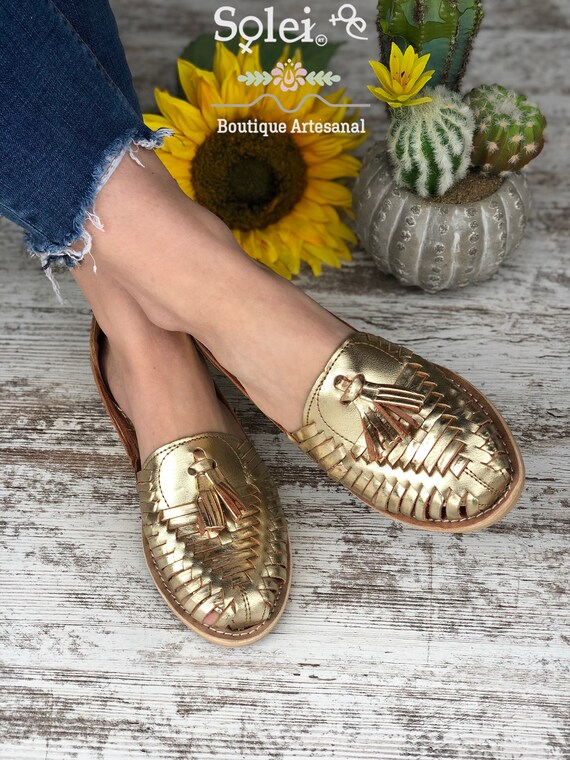Gold huaraches for sale hotsell
