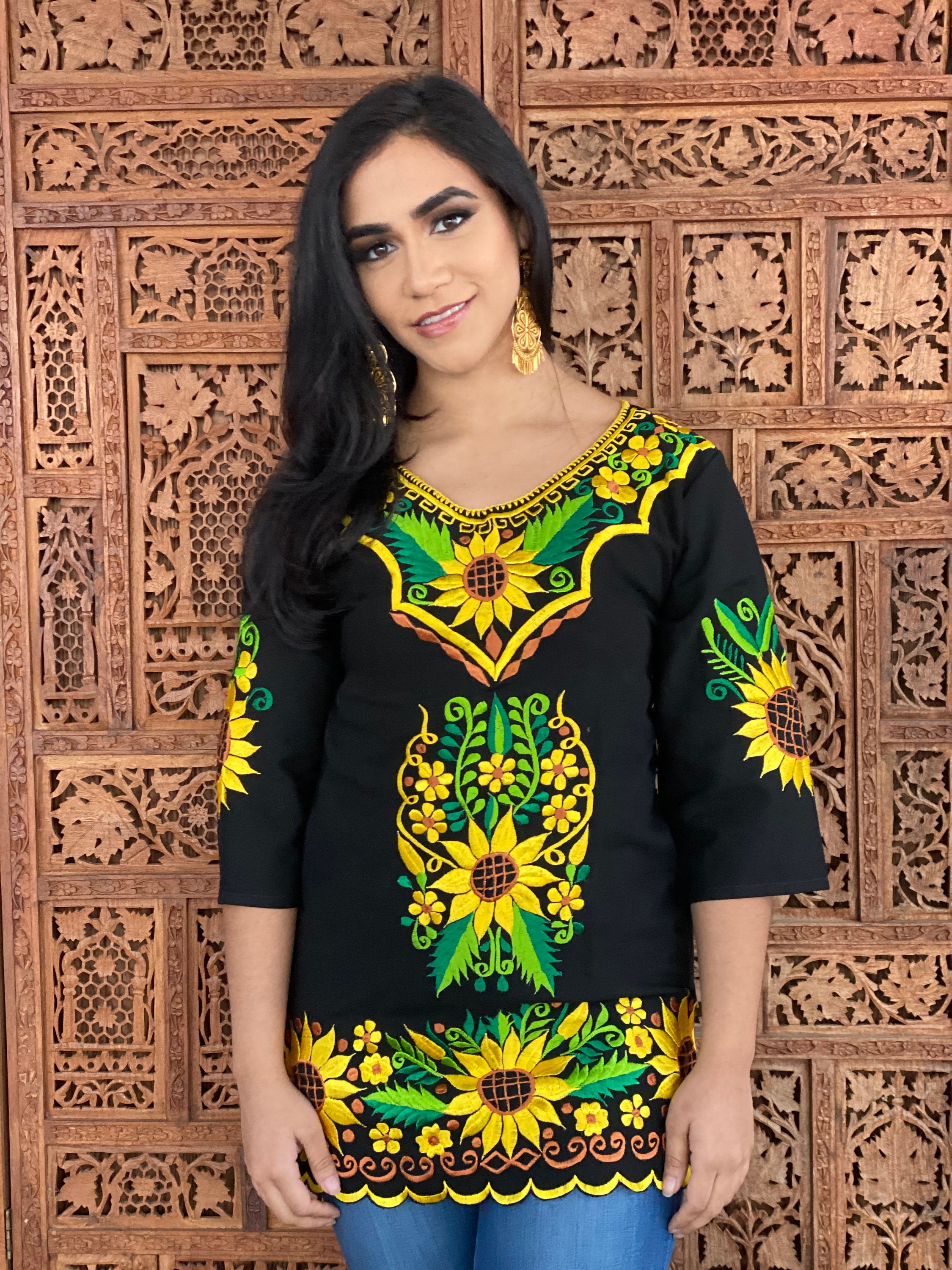 Bluson Bordado con Girasoles. Bluson Bordado Artesanal. Blusa Mexicana Floral. Blusa de Hilo de Seda. Blusa Tradicional Mexicana. Etsy Mexico