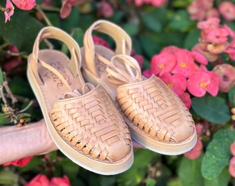 Mexican Leather Huaraches. Authentic Mexican Leather Shoes