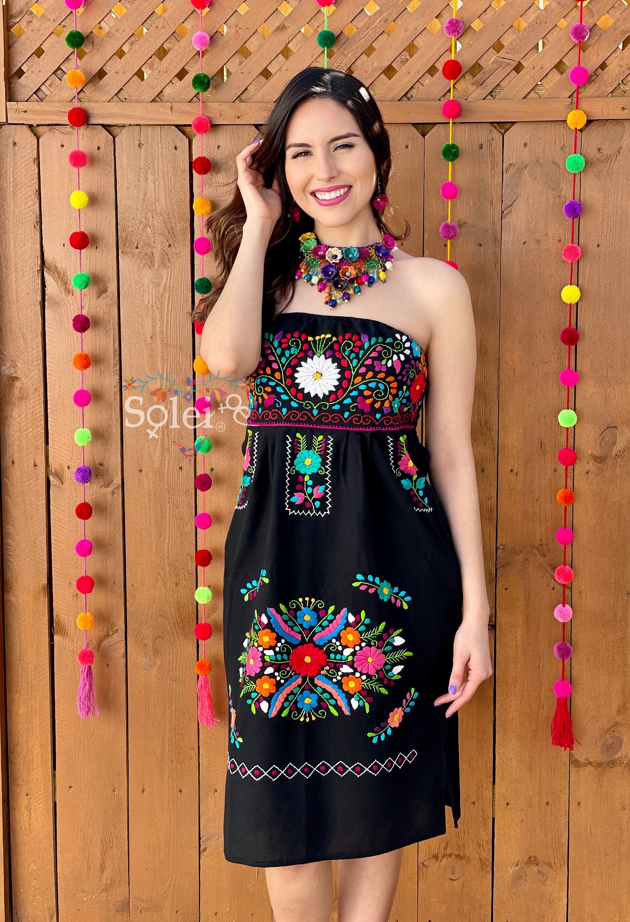 Vestido Mexicano Floral Strapless. Vestido Floral Bordado a - Etsy México Vestido Mexicano Floral Strapless. Vestido Floral Bordado a - Etsy México