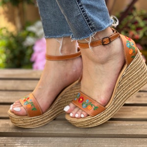 Floral Wedges 