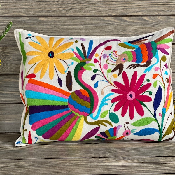 Hand Embroidered Otomi Cushion Cover. Mexican Decorative Throw. Colorful Embroidered Cushion Cover. Boho Pillow Cover. Mexican Cushion Cover