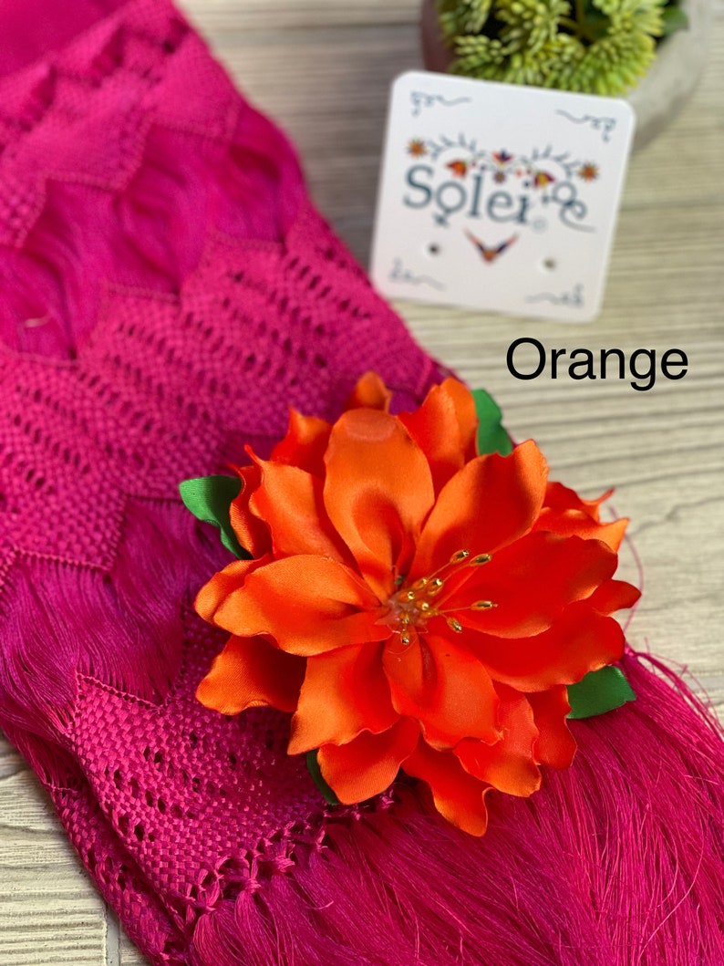 Traditioneller mexikanischer Blumen Haarschmuck. Frauen Blumen Kopfschmuck.Traditionelle mexikanische Accessoires. Mexikanische Folklore Orange