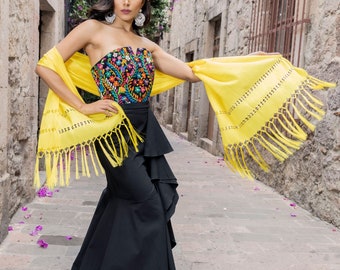 Mexican Traditional Rebozo. Mexican Shawl. Mexican Fiesta Shawl. Independence Day. 5 de Mayo.