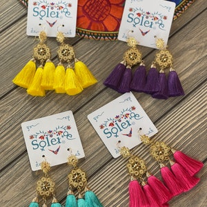 Aretes Mexicanos de Filigrana. Aretes Filigrana Artesanales. Aretes Tradicionales de Mexico. Aretes Filigrana Floral. Aretes De Chapa de Oro