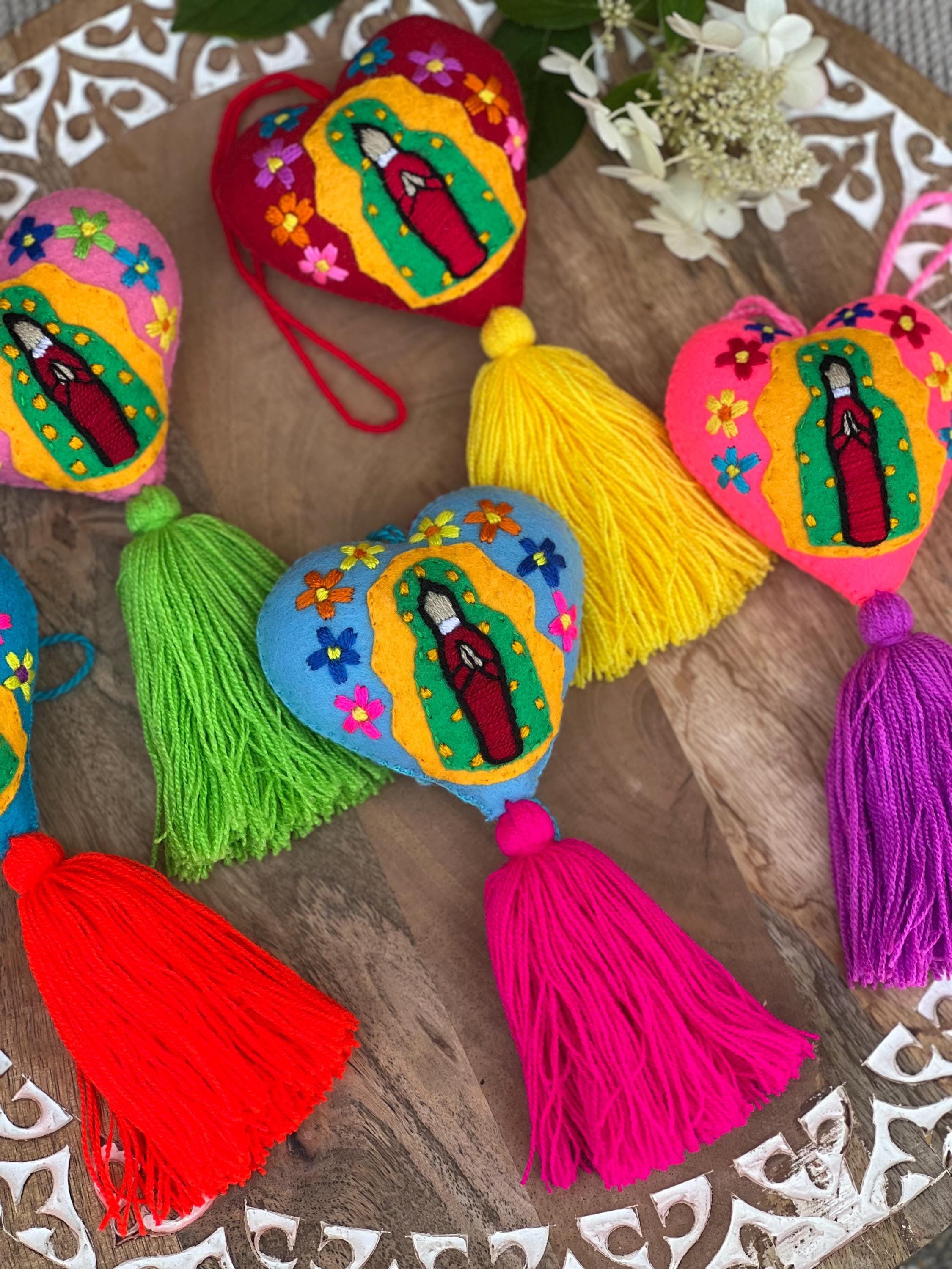 Pantalon y blusa disponibles 💁🏼\u200d♀️✨ 📞📦 Envíos 7669-_ 3808. Te esperamos  en tiendas : 📍San Salvador. 📍San Miguel. 📍Plaza Mundo. 📍Metrocentro  Santa Ana. 📍Metrocentro San Salvador. 📍 Usulutan. ..., image size:2250x3000