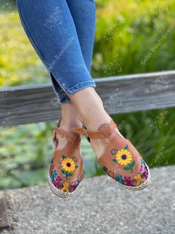 Zapato Mexicano Piel Bordado Girasol. Zapatos Mexicanos de - Etsy