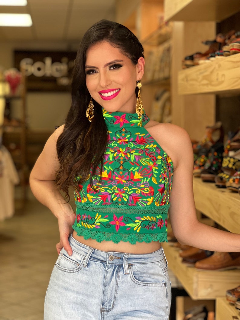 Mexican Embroidered Halter Crop Top. Mexican Embroidered Floral Top. Halter Top. Mexican Crop Top. Mexican Artisanal Blouse. Ethnic Style. Verde