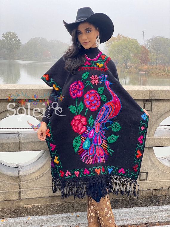 Hand Embroidered Full Body Mexican Poncho. Peacock Embroidered - Etsy