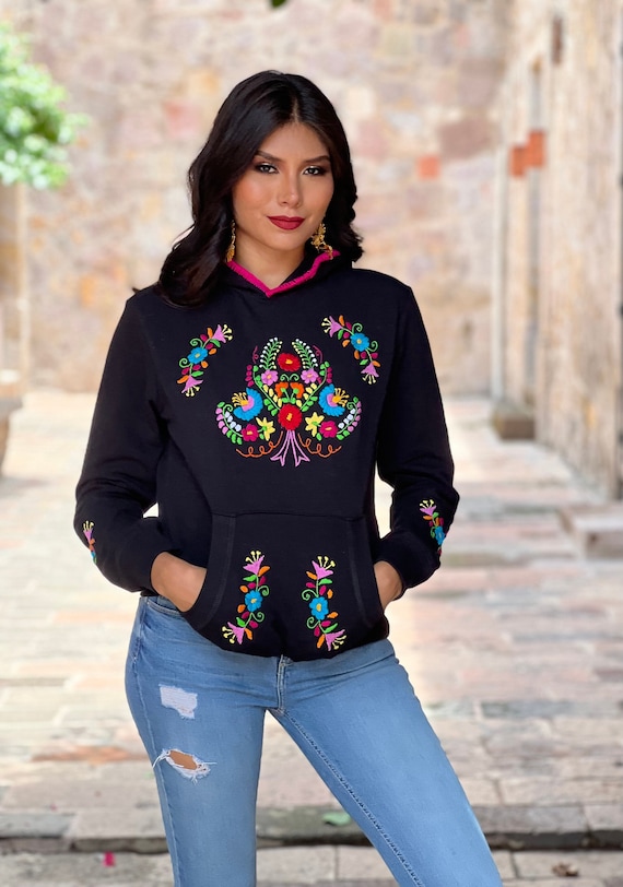 Artisanal Sweatshirt Made in Mexico. Size S - 2X. Floral Artisanal Sweatshirt Made in Mexico. Size S - 2X. Floral