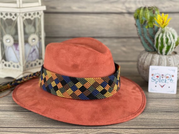 Mexican Hat With Braided Band. Suede Hat With Artisanal Band 