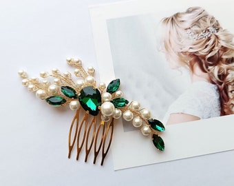 Emerald green hair comb with pearl Emerald hair piece Emerald jewelry Green hair comb Bridesmaid hair pin Emerald headpiece Bridal hair comb