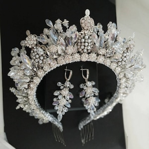 Crystal headband Crystal tiara Bridal crown Crystal crown Wedding crown Crystal headpiece Crystal crowns Bride crown Swarovski tiara