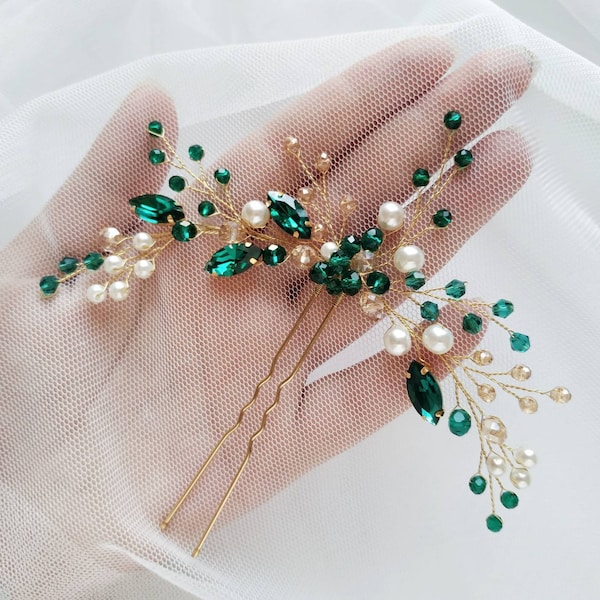 Emerald hair pin with pearl Emerald hair piece Green hair clip Green hair accessory Emerald headpiece Wedding hair piece Wedding hair pins
