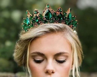 Emerald green crown Gold emerald crown Green tiara Emerald tiara Emerald headpiece Wedding tiara Emerald wedding band Green headband