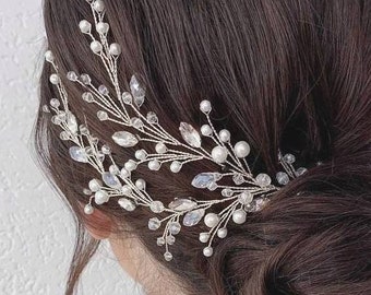 Crystal and pearl bridal hair vine | Wedding hair accessory | Hairpiece for bride