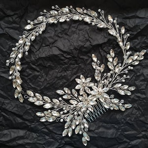 Bridal head piece Crystal halo Wedding hair pieces Bridal hair comb Crystal hair comb Wedding hair accessories Wedding hair comb for bride