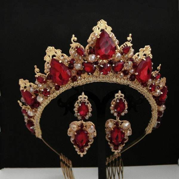 Red and gold crown Birthday crown Red tiara for women Ruby crown Gold and red crown Queen of hearts Wedding crown Quinceanera crown