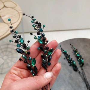 Black Emerald hair pins/Green black hair clip/Prom hair accessories/Bridal hair pins emerald black/Bridesmaids hair pins/Hair piece emerald