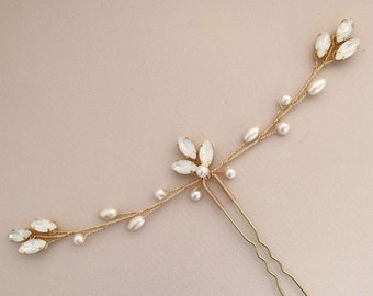 White opal bridal hair pin | Pearl wedding hair piece for bride