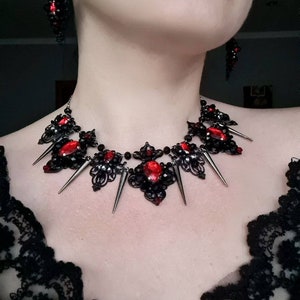 Black spike necklace ANY COLOR Black and red necklace Gothic necklace Halloween necklace Witch necklace Vampire necklace Vampire jewelry