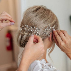 Bridal hair vine Bridal headpiece Wedding hair piece Crystal headpiece Bridal hairpiece Bridal hair piece Gold hair vine Rose gold hair vine