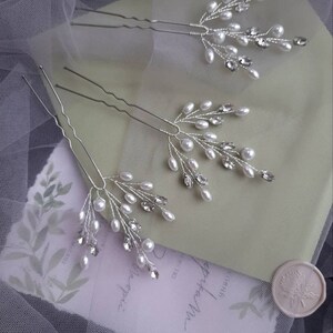 Pearl hair pins Bridal hair pins Bridal head pieces Wedding hair pins Bridal hair comb Decorative hair pins Pearl hair comb Pearl hair clip image 7