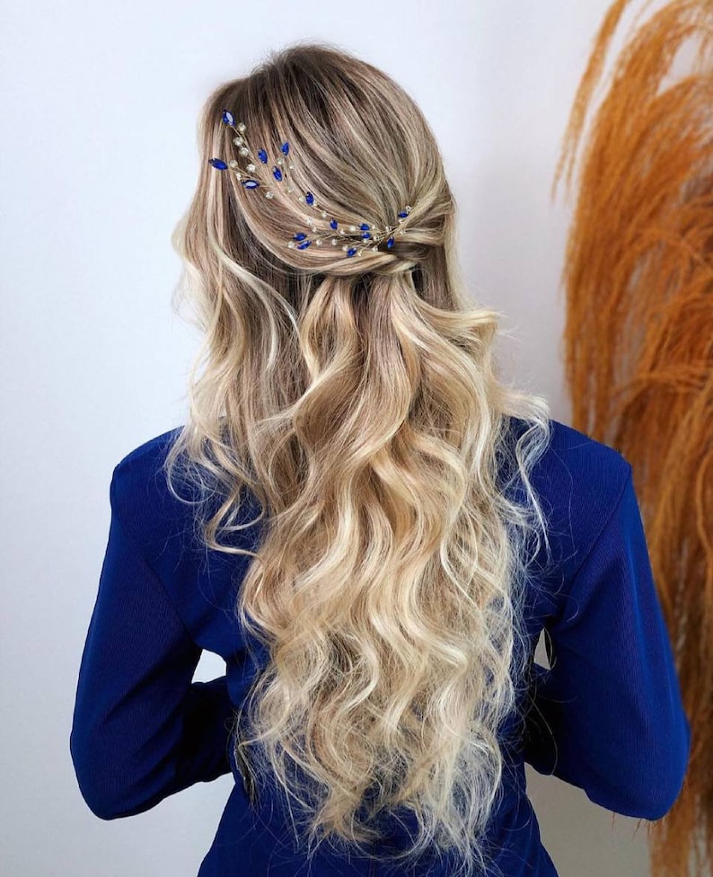 Vite per capelli blu Vite per capelli di cristallo Accessori per capelli da sposa Vite per capelli da sposa Vite per capelli da sposa Vite per capelli in zaffiro Pezzo di capelli blu reale immagine 3