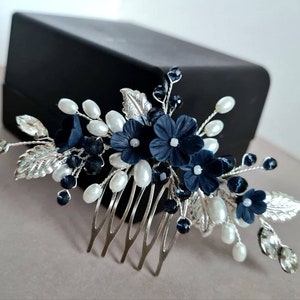 Navy blue jewelry set Navy blue hair comb Navy jewelry set Navy blue earrings Blue hair combs Navy blue hair comb Something blue bride image 2